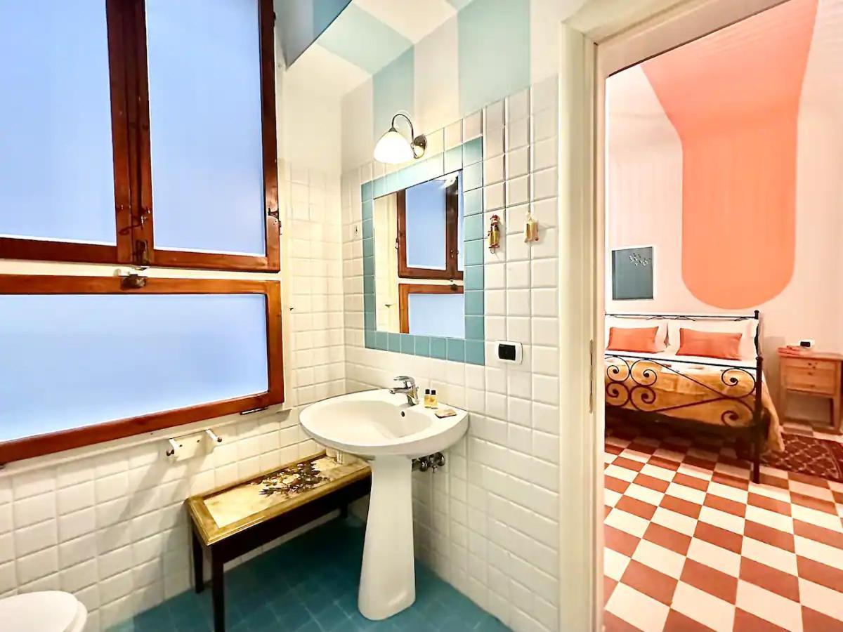 Raffaelli Rooms Travel Florence Close San Frediano Екстер'єр фото