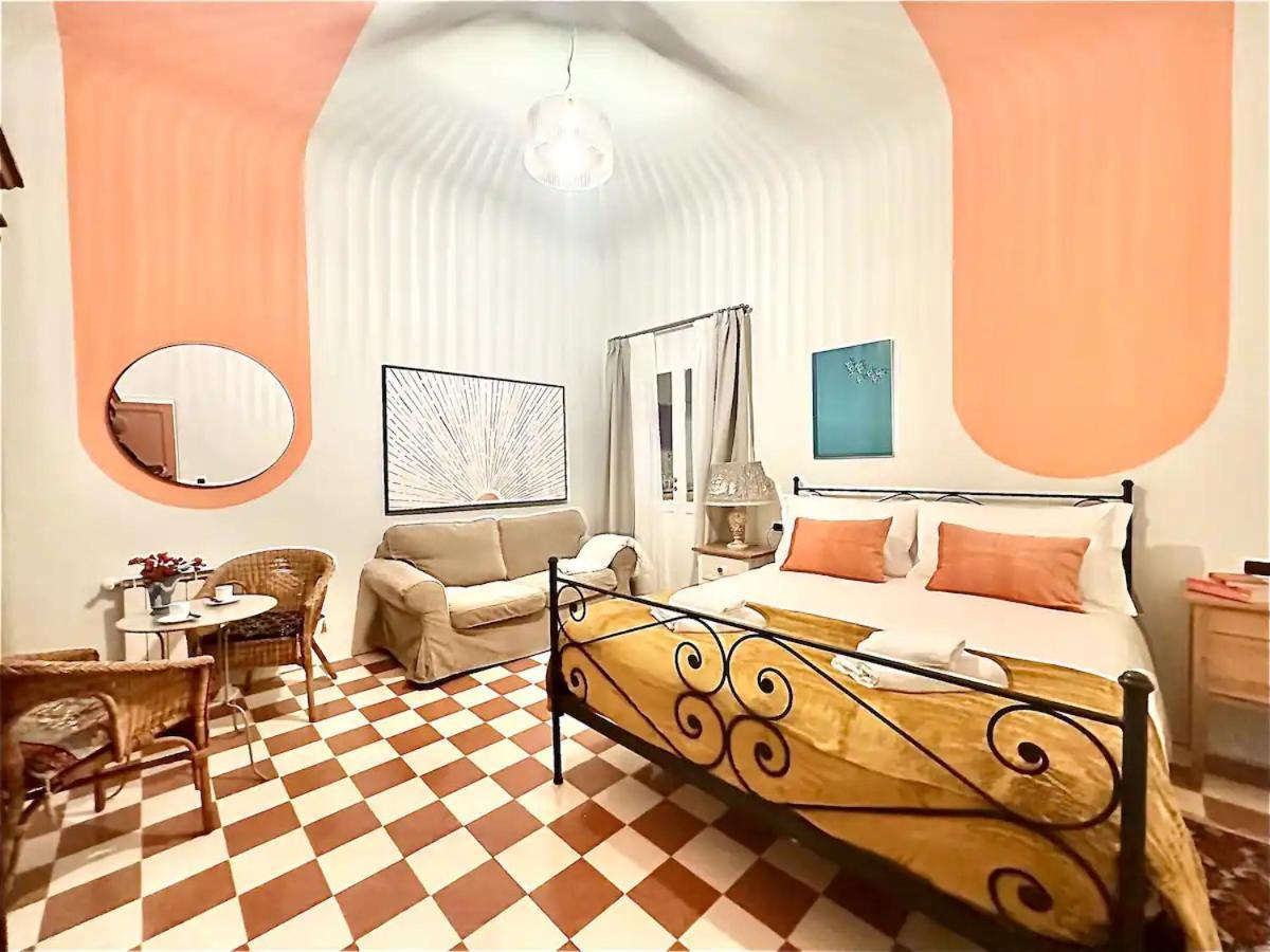 Raffaelli Rooms Travel Florence Close San Frediano Екстер'єр фото
