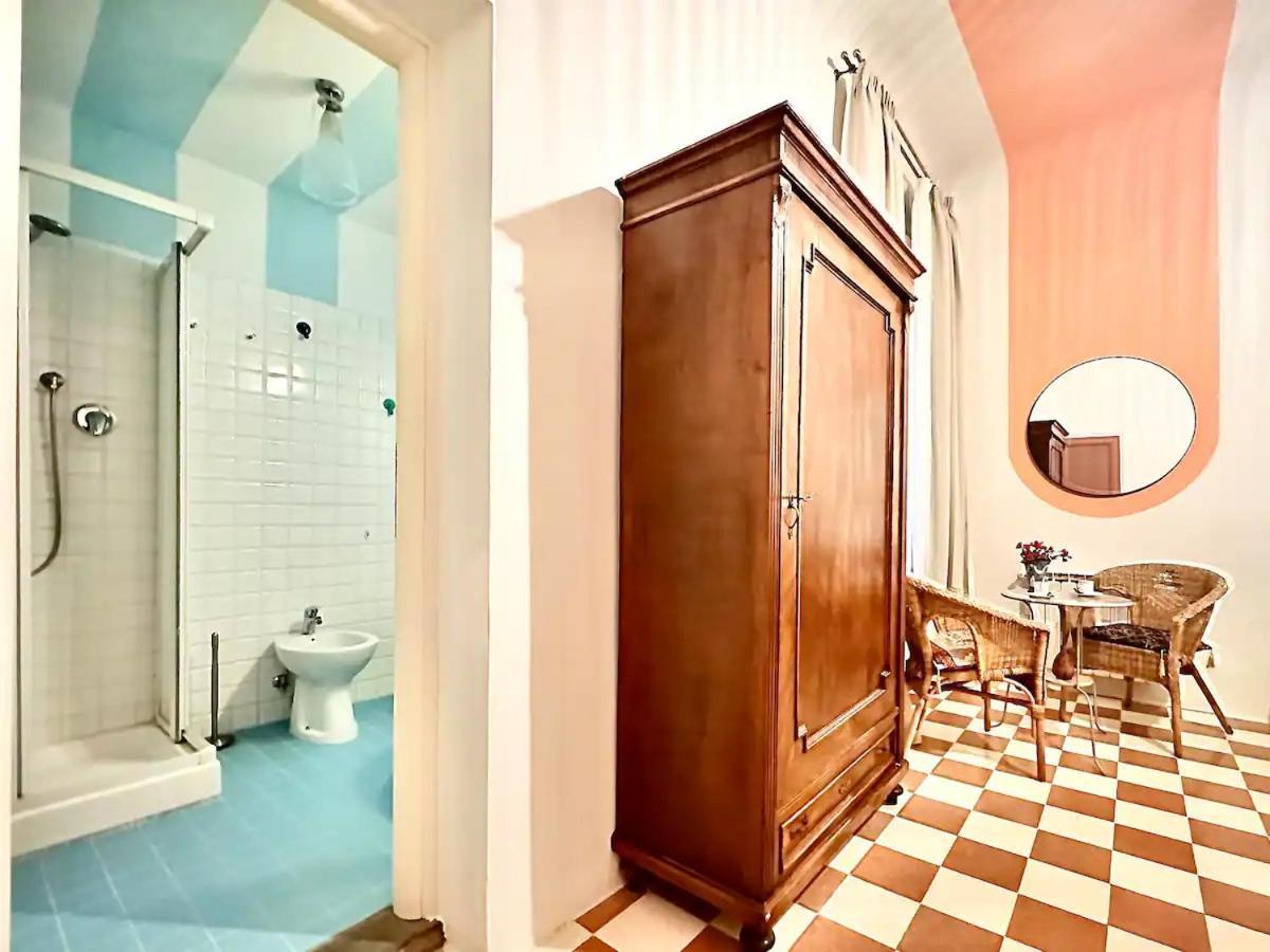 Raffaelli Rooms Travel Florence Close San Frediano Екстер'єр фото